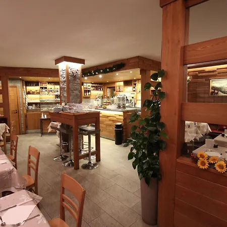 Meynet Hotel