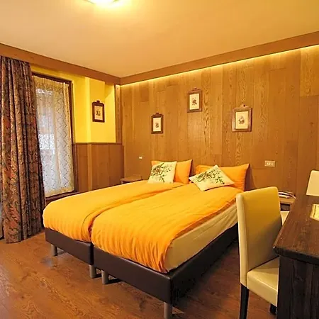 Meynet Hotel